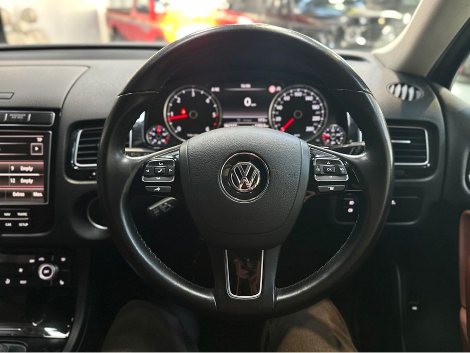 2018 Volkswagen Touareg