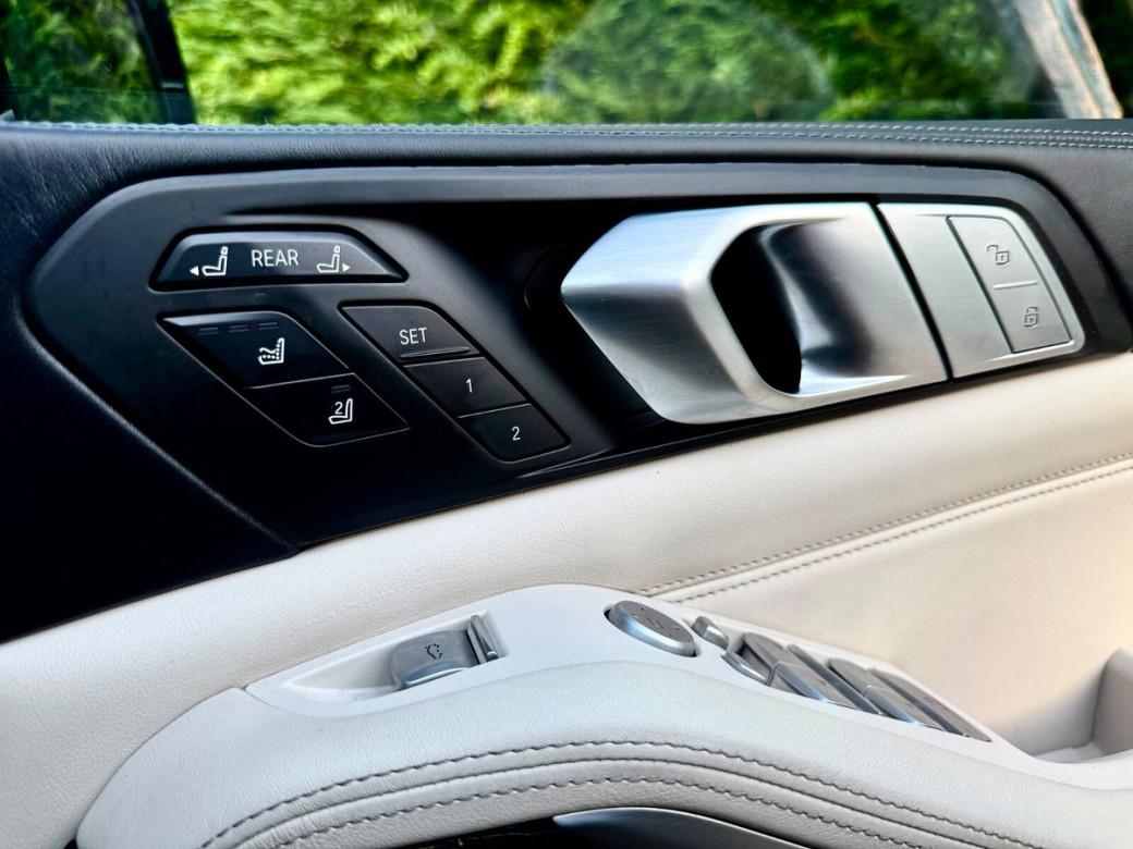 2019 BMW X7