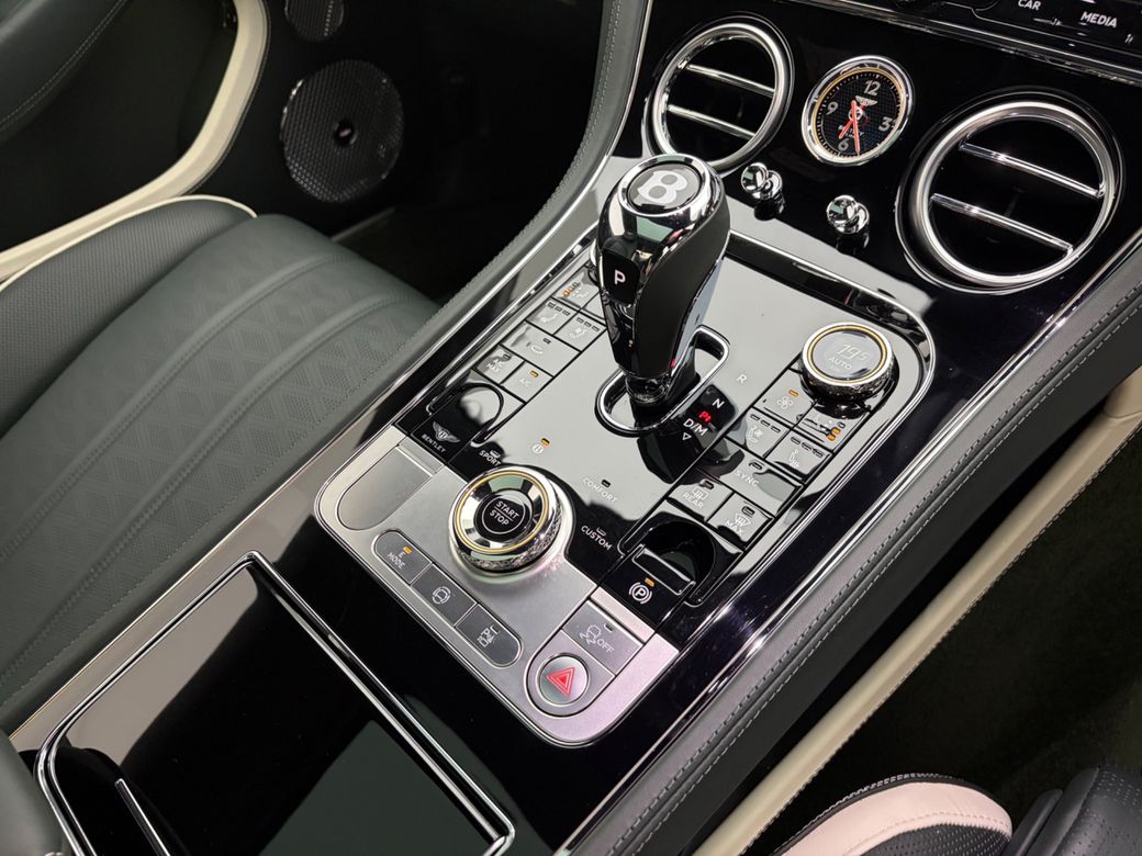 2025 Bentley Continental