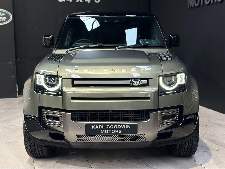 2025 Land Rover Defender