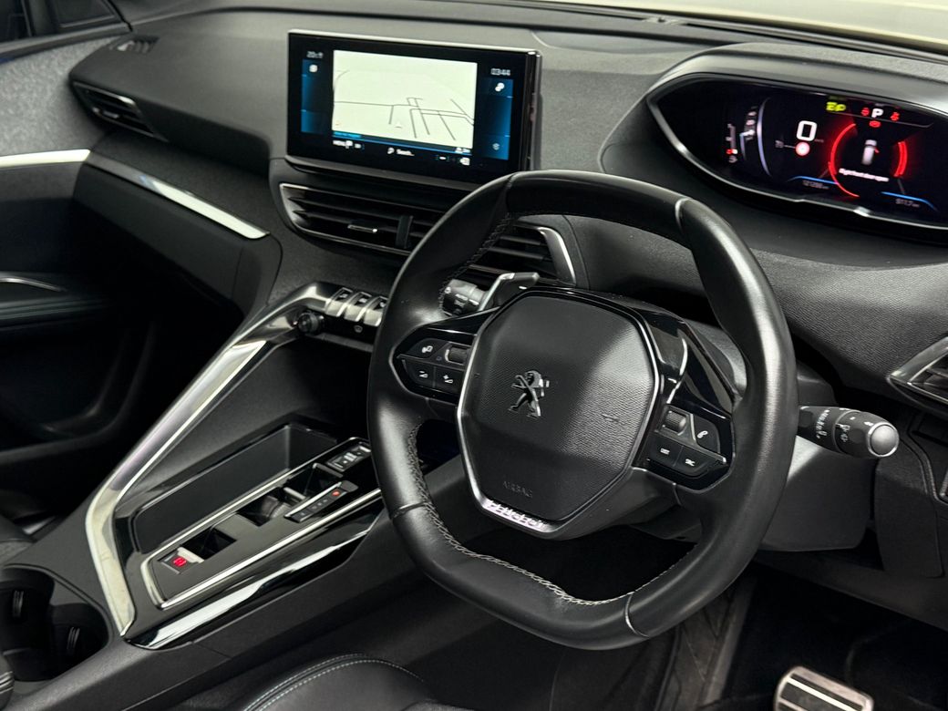 2023 Peugeot 5008