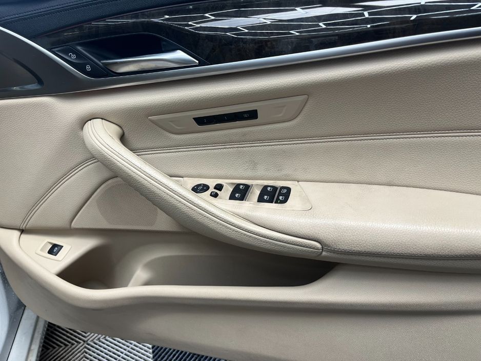2017 BMW 5 Series