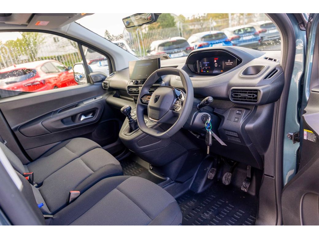 2026 Peugeot Partner