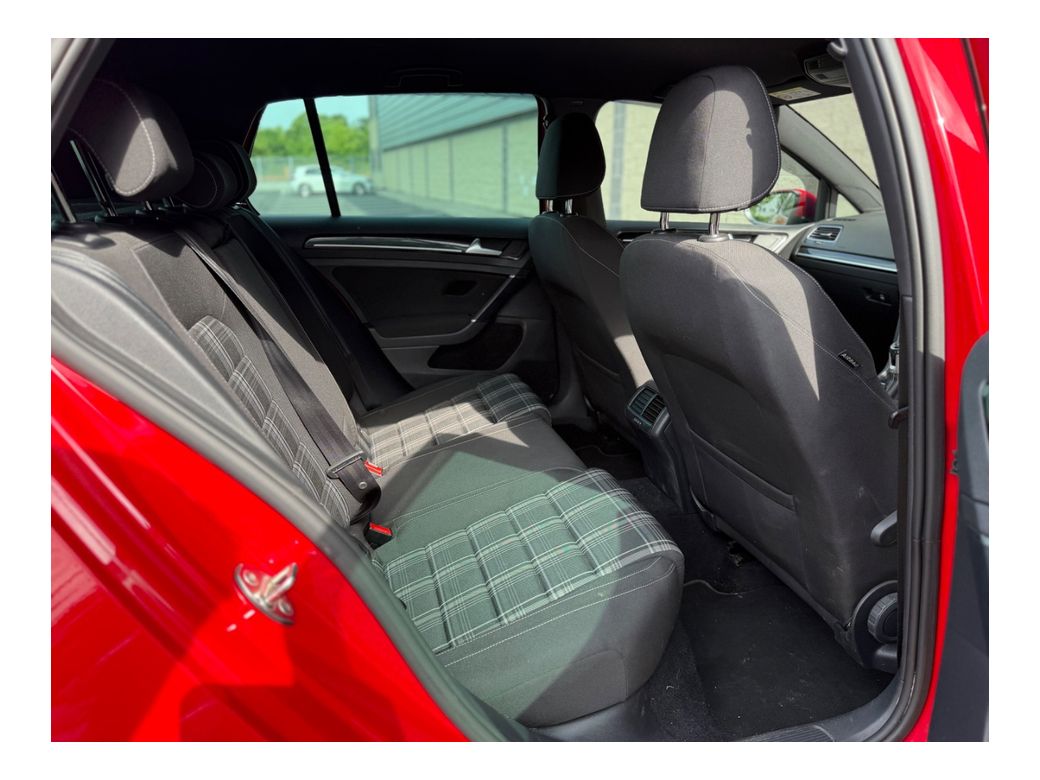 2016 Volkswagen Golf