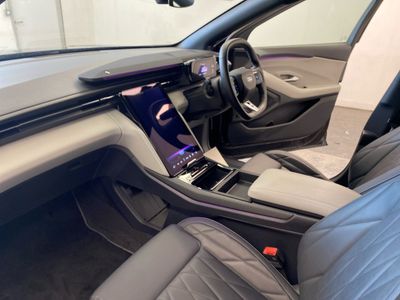 2025 Ford Capri
