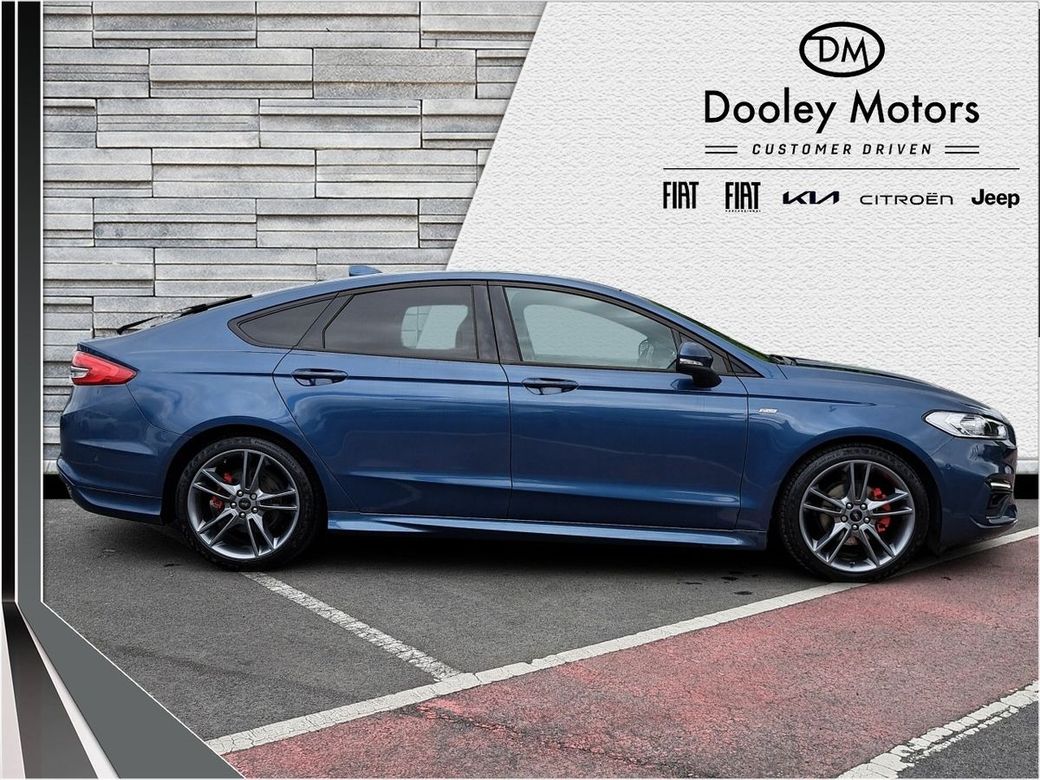 2021 Ford Mondeo