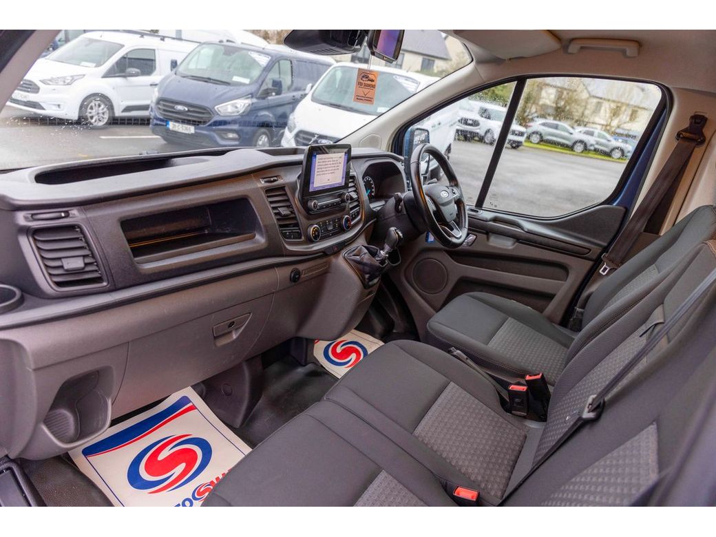 2022 Ford Transit Custom