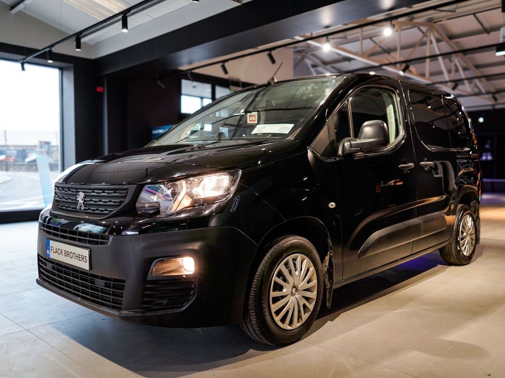 2020 Peugeot Partner