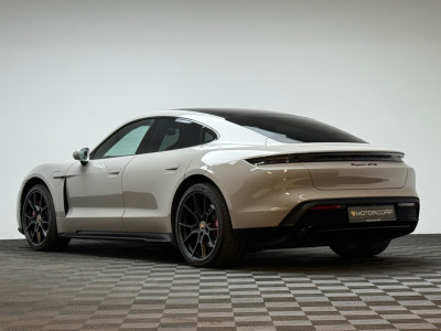 2023 Porsche Taycan