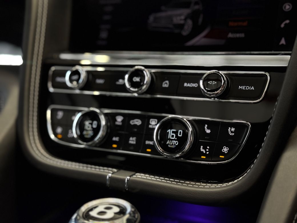 2022 Bentley Bentayga
