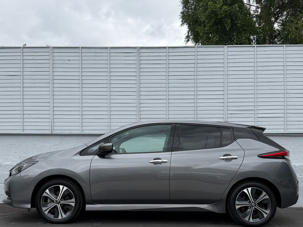 2022 Nissan Leaf