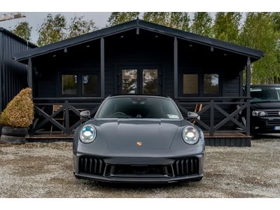 2025 Porsche 911