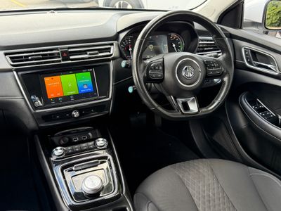 2022 MG 5
