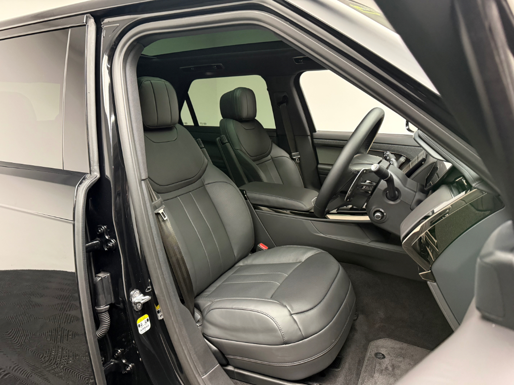 2026 Land Rover Range Rover Sport