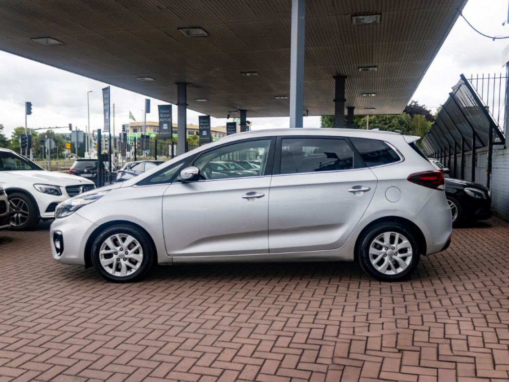2018 Kia Carens