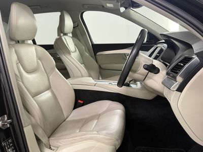 2017 Volvo XC90