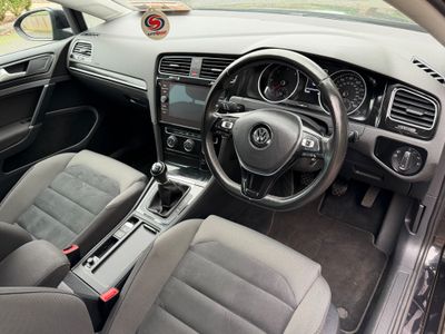 2017 Volkswagen Golf