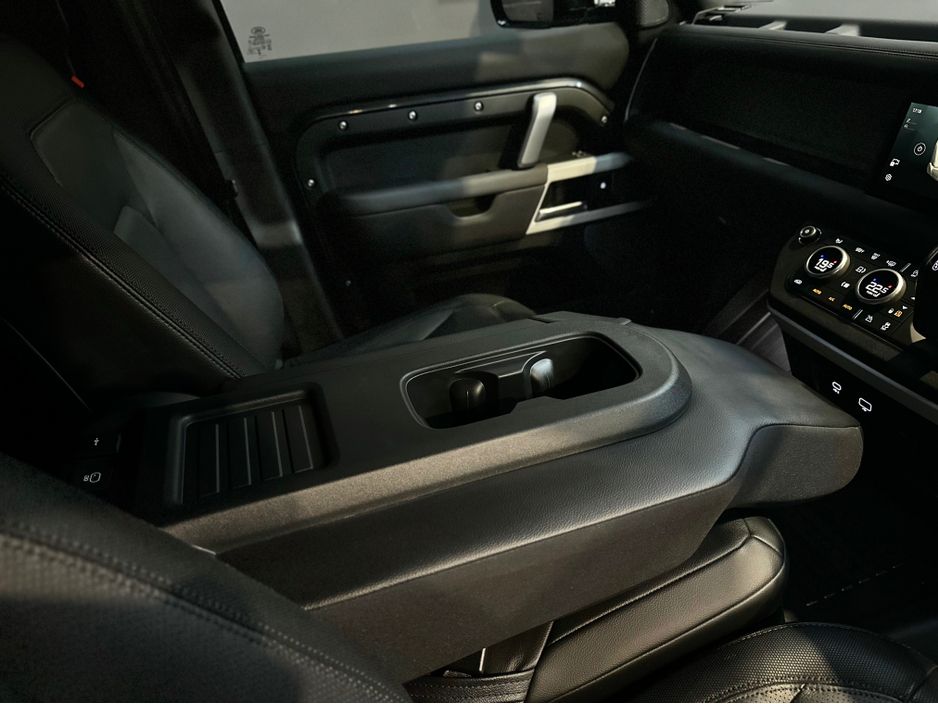 2024 Land Rover Defender