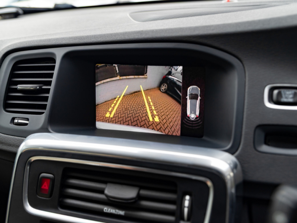 2018 Volvo V60