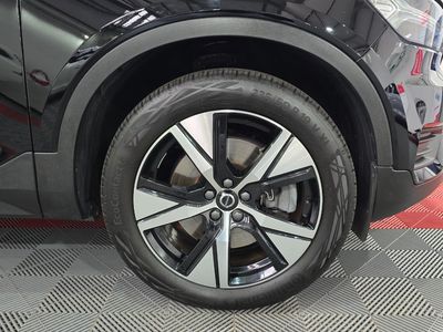 2022 Volvo XC40