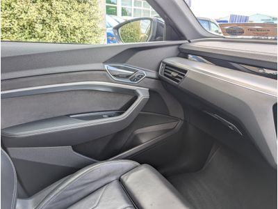 2023 Audi e-tron