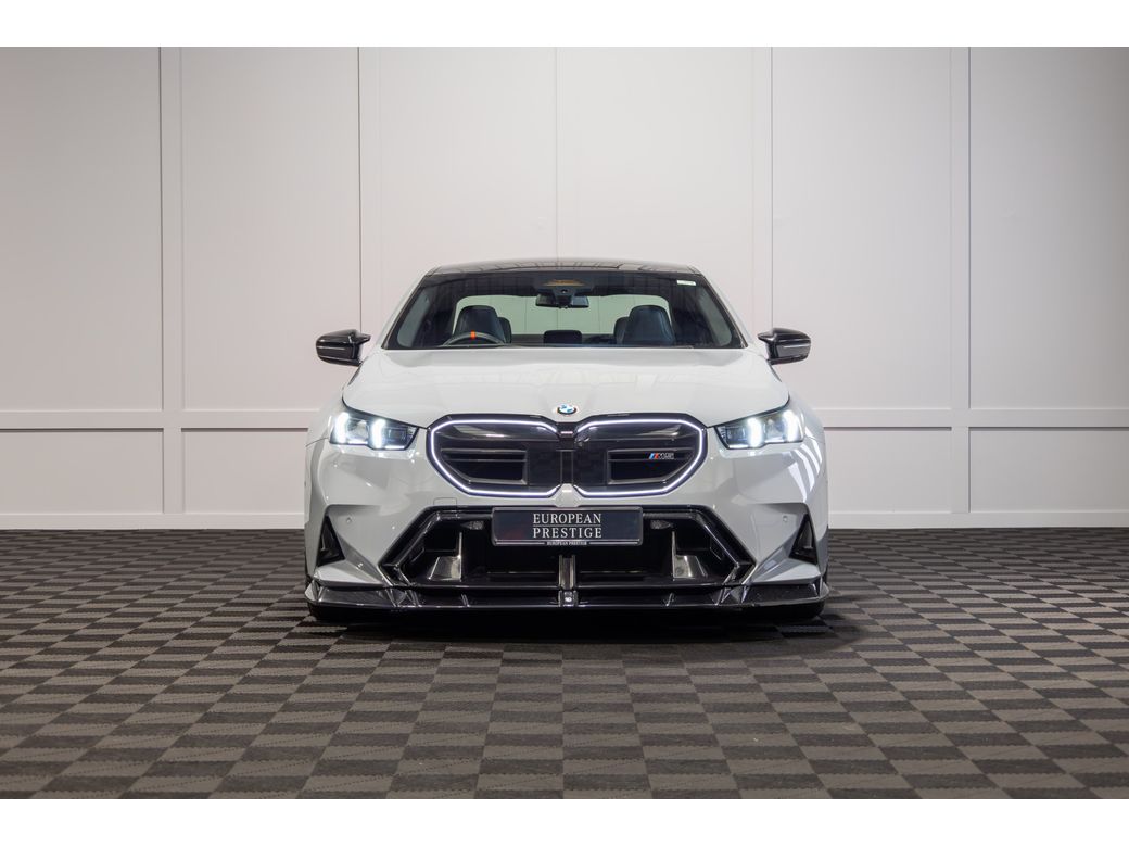 2025 BMW M5