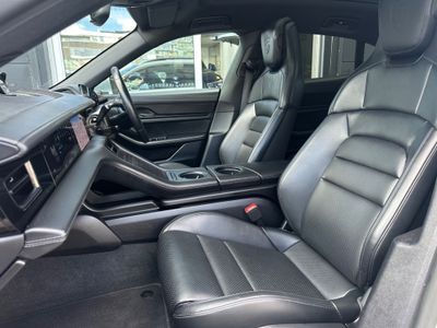 2023 Porsche Taycan