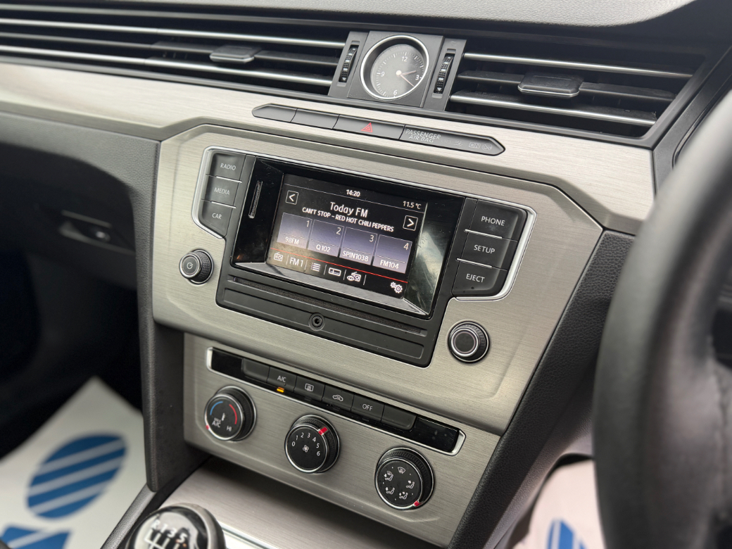 2016 Volkswagen Passat