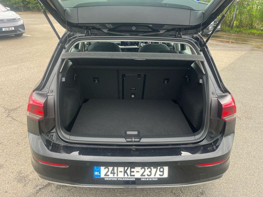 2024 Volkswagen Golf