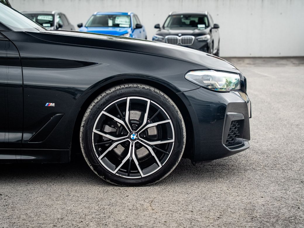 2022 BMW 5 Series