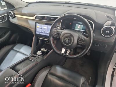 2022 MG ZS