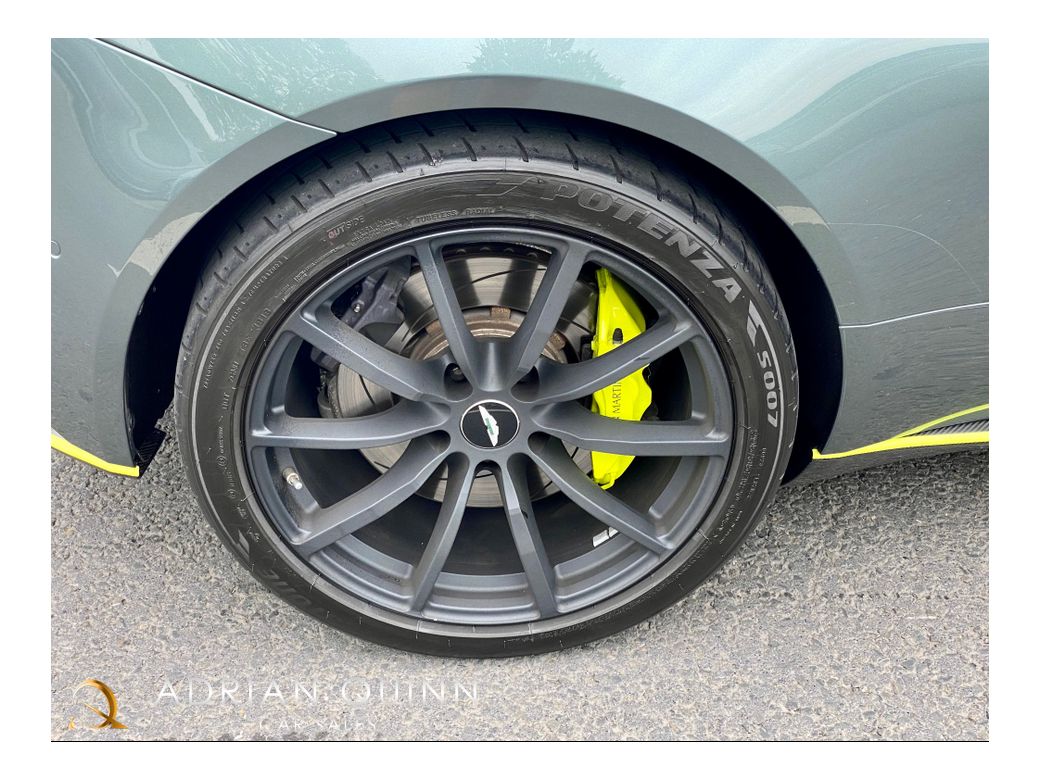 2019 Aston Martin DB11