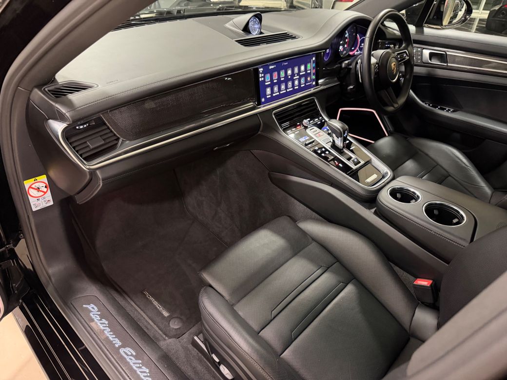 2023 Porsche Panamera