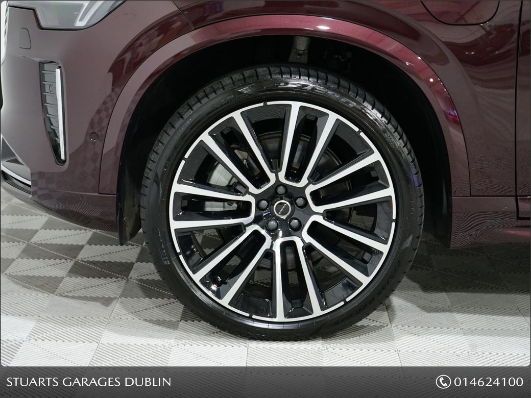 2025 Volvo XC90