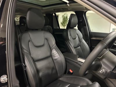 2022 Volvo XC90