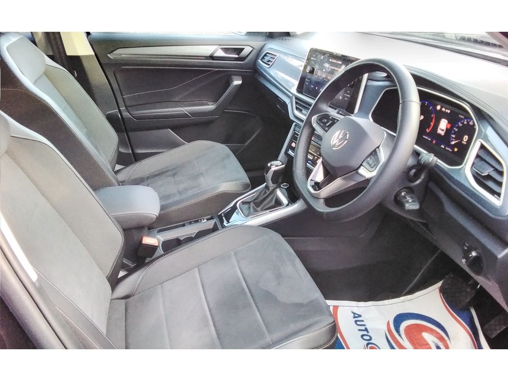 2025 Volkswagen T-Roc