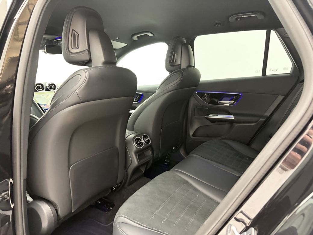 2025 Mercedes-Benz GLC Class