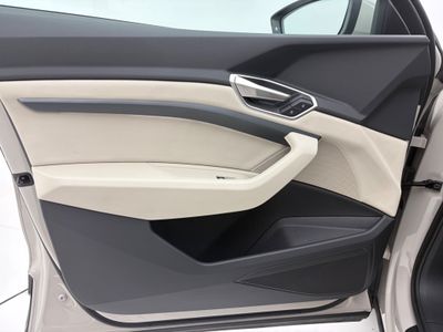 2024 Audi Q8 e-tron