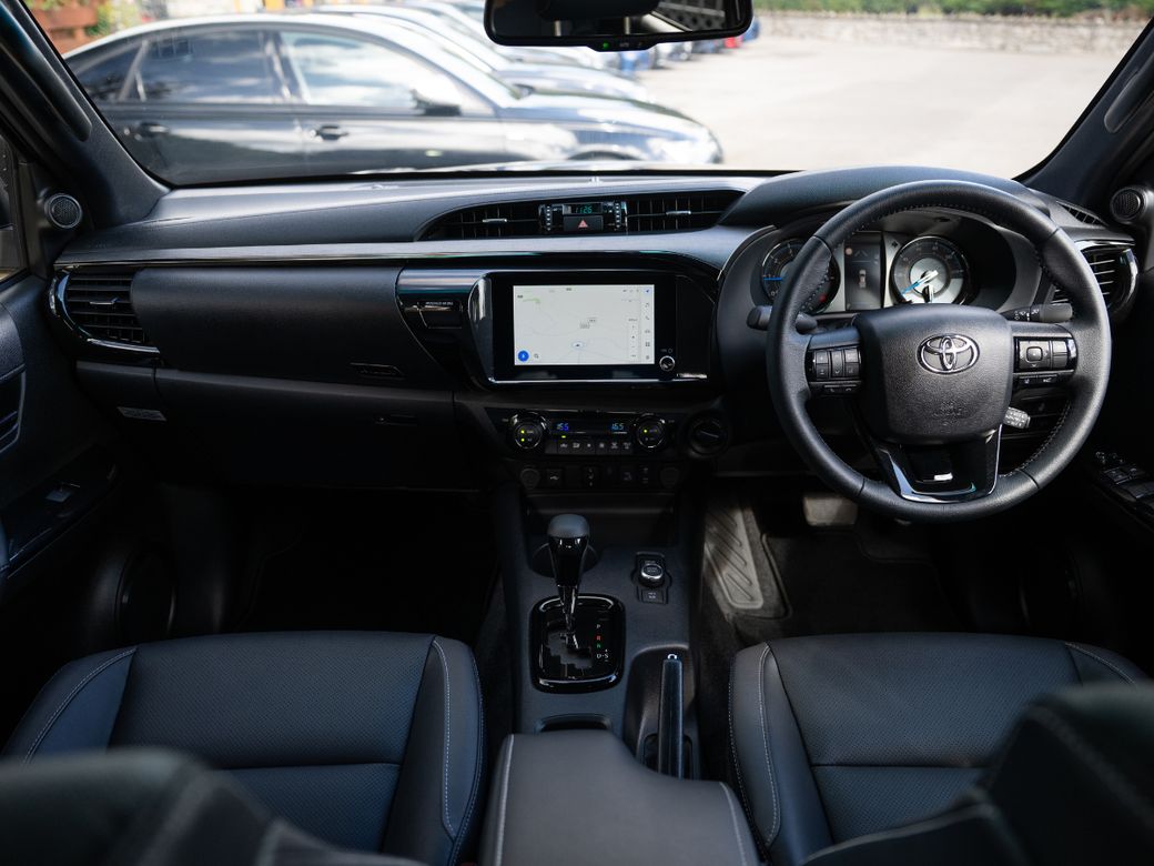 2025 Toyota Hilux