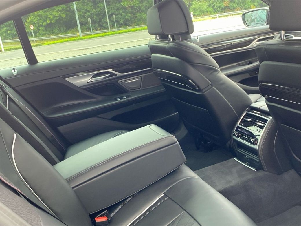 2020 BMW 7 Series