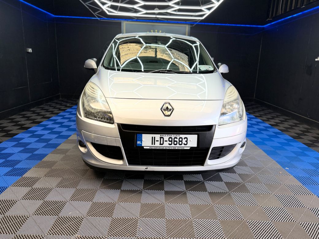 2011 Renault Scenic