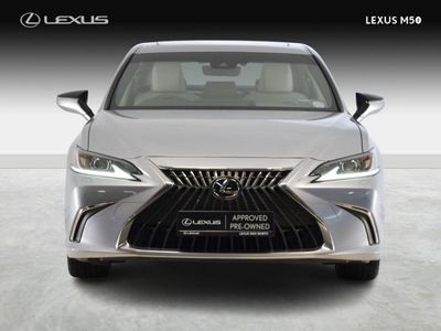 2023 Lexus ES 300h