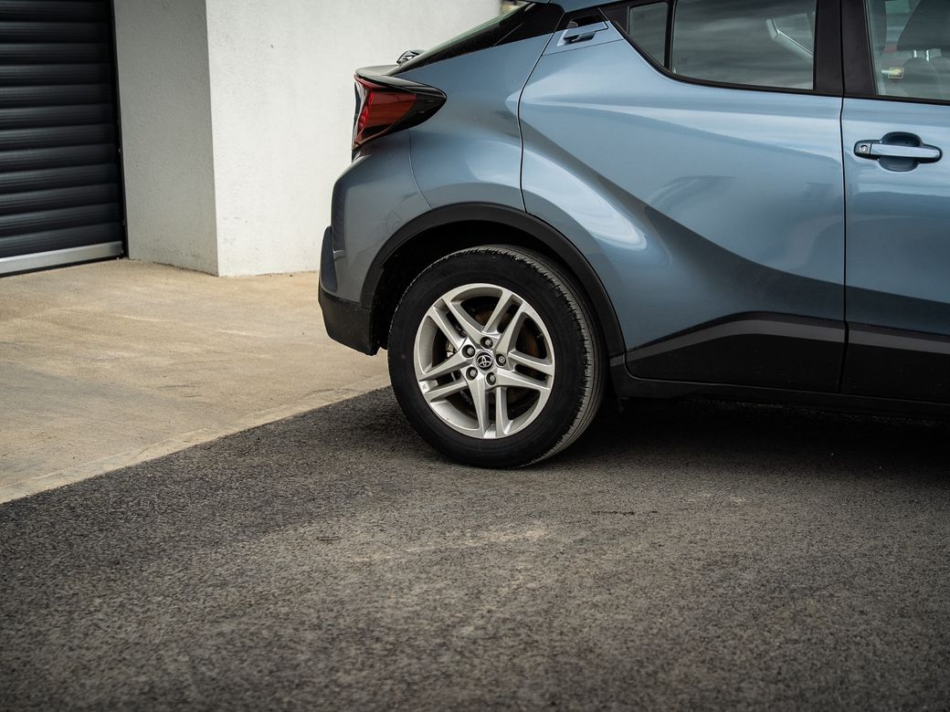 2023 Toyota C-HR