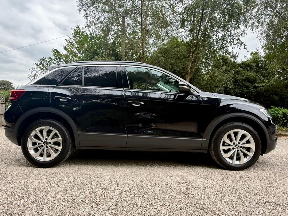 2025 Volkswagen T-Roc