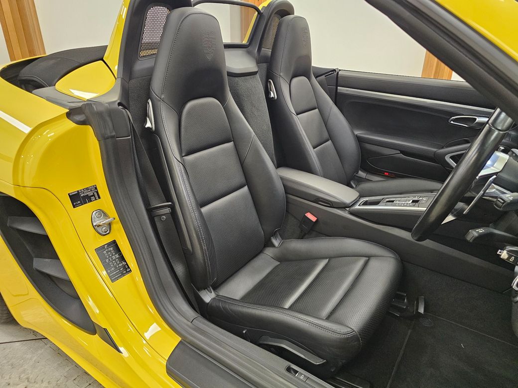 2017 Porsche Boxster