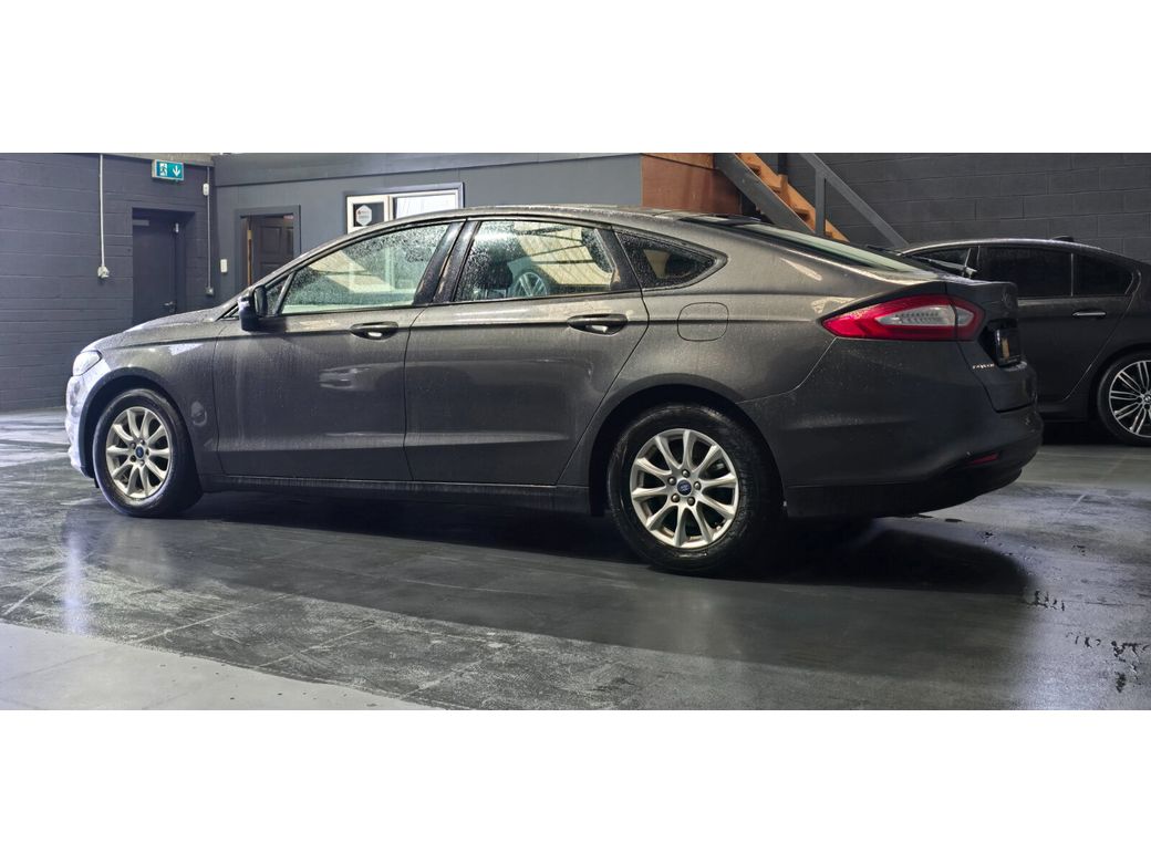 2015 Ford Mondeo