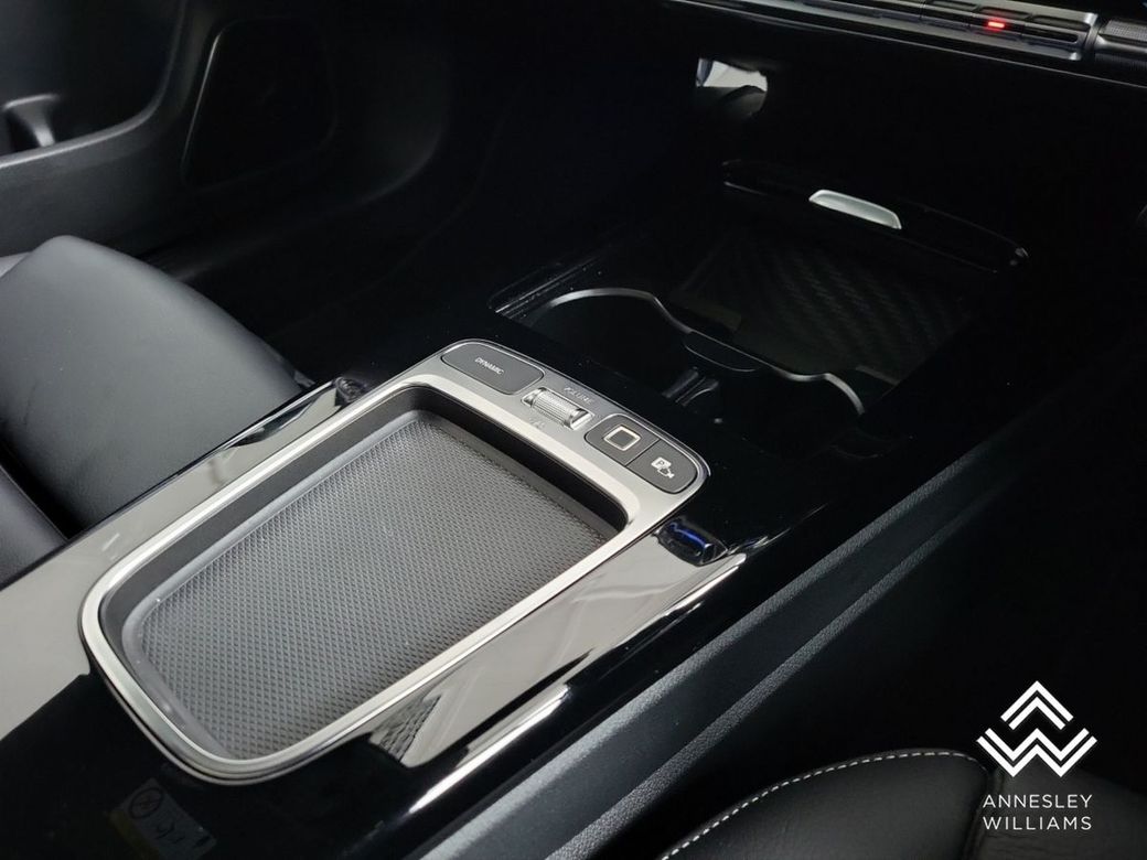 2025 Mercedes-Benz CLA Class