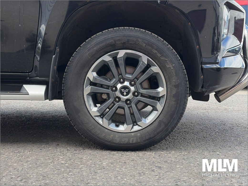 2020 Mitsubishi L200