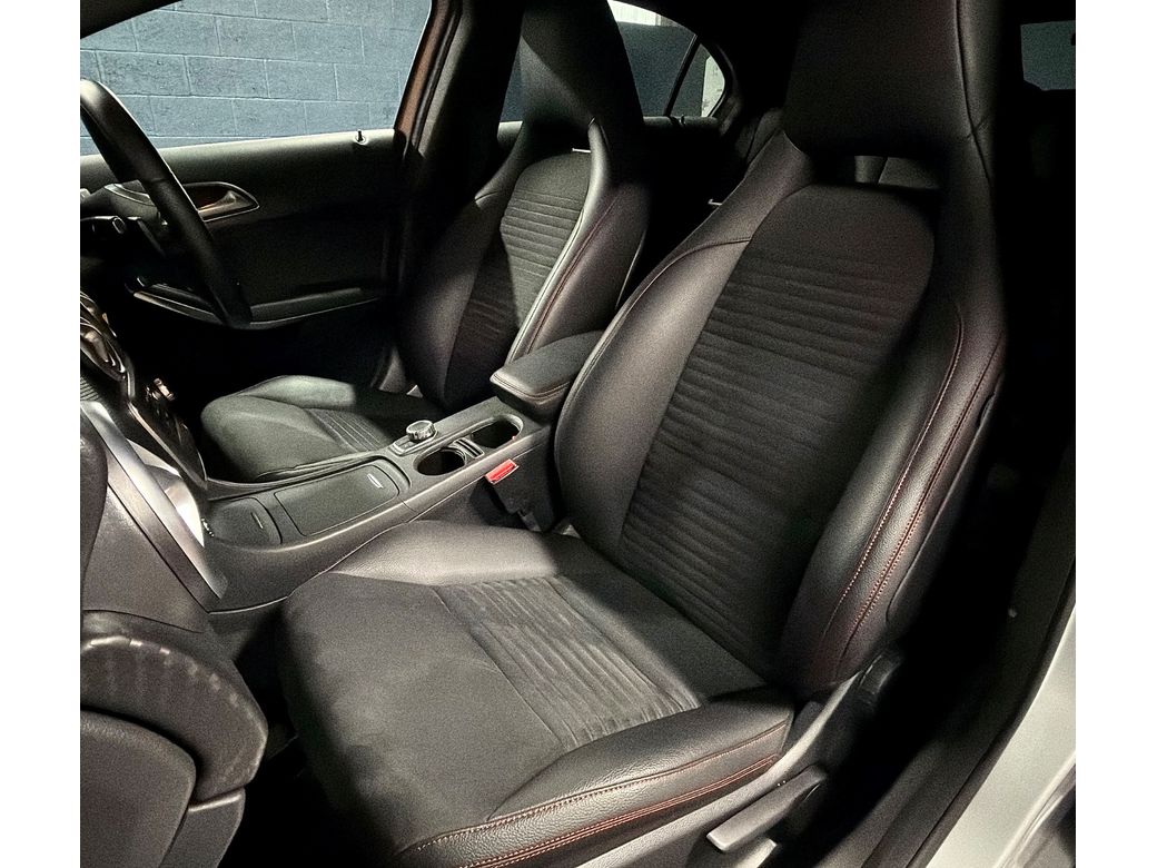 2015 Mercedes-Benz A 180