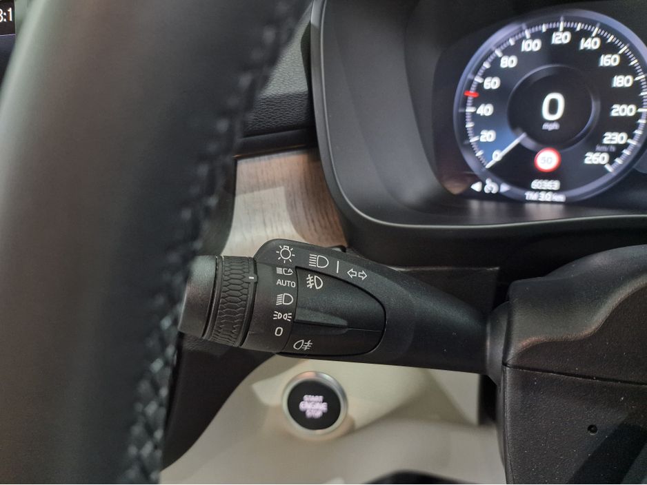 2022 Volvo XC40